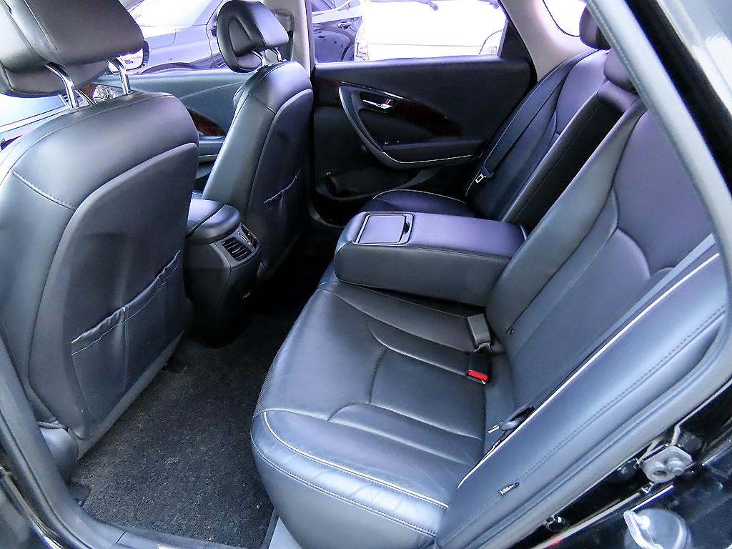 HYUNDAI Aslan - Vista 6