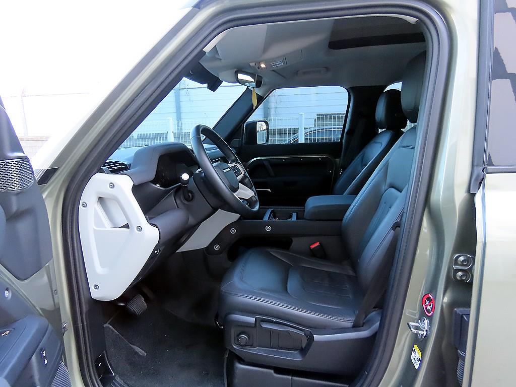 Land Rover Defender - Vista 5