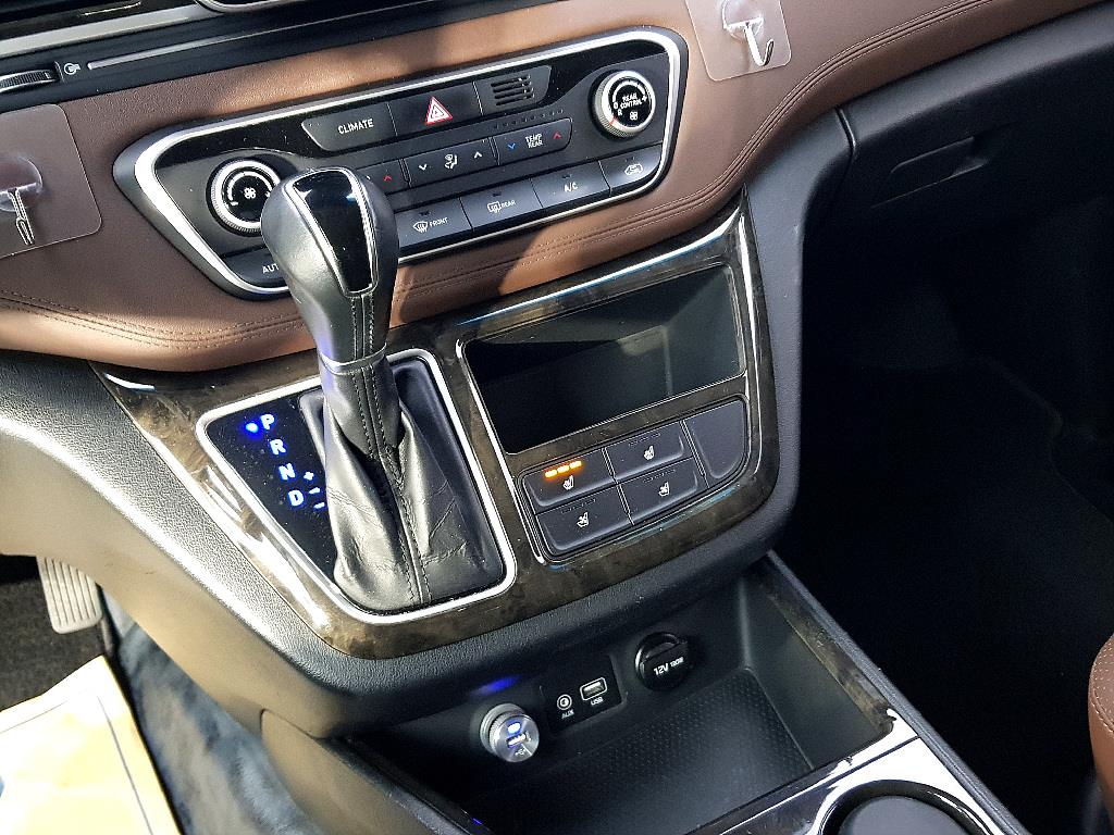 HYUNDAI Starex 2018 Blanco - Importación desde Corea - HF Imports Iquique - Foto 14