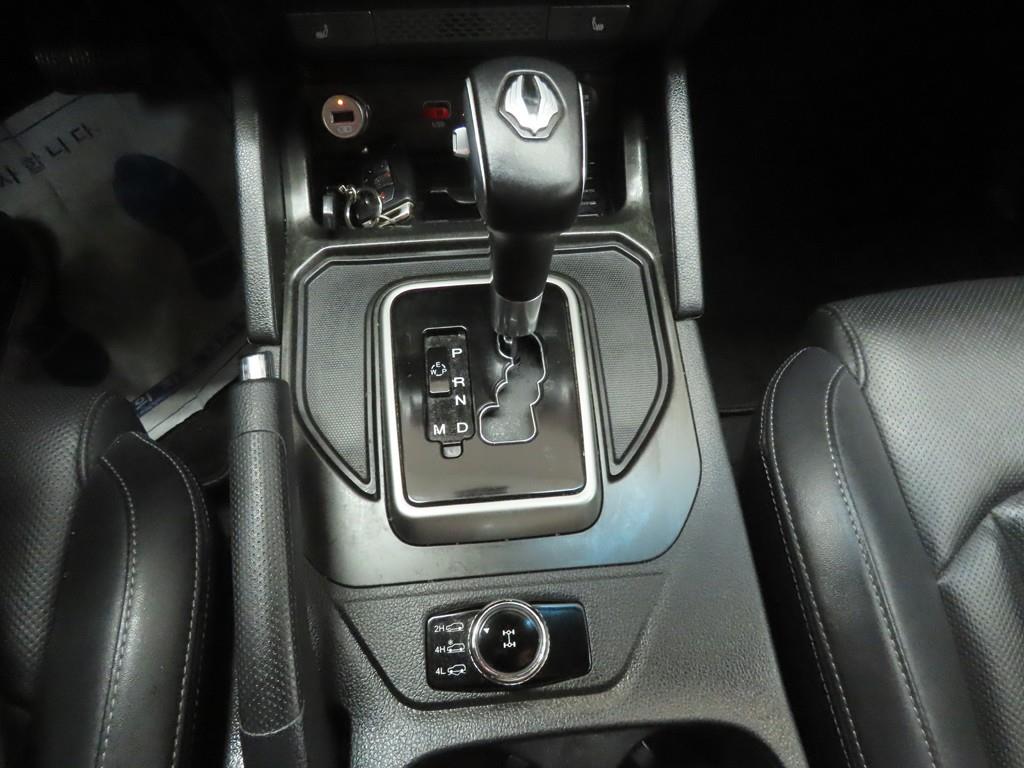 Ssangyong Rexton 2019 Gris - Importación desde Corea - HF Imports Iquique - Foto 13