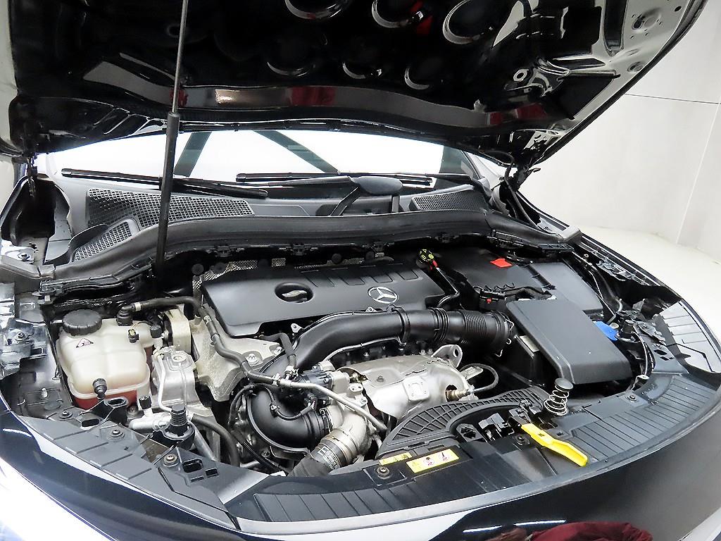 Mercedes Benz GLA Class 2023 - Importación desde Corea - HF Imports Iquique - Foto 18