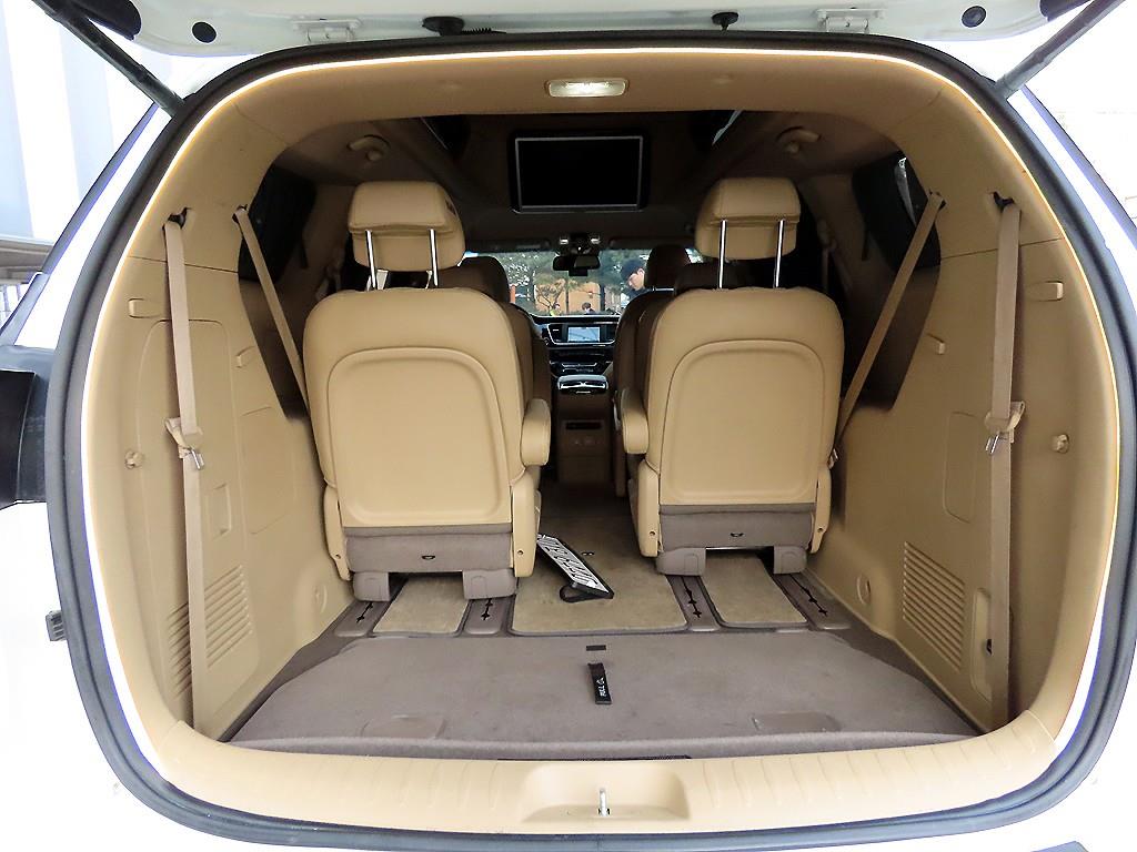 KIA Carnival 2019 Blanco - Importación desde Corea - HF Imports Iquique - Foto 16