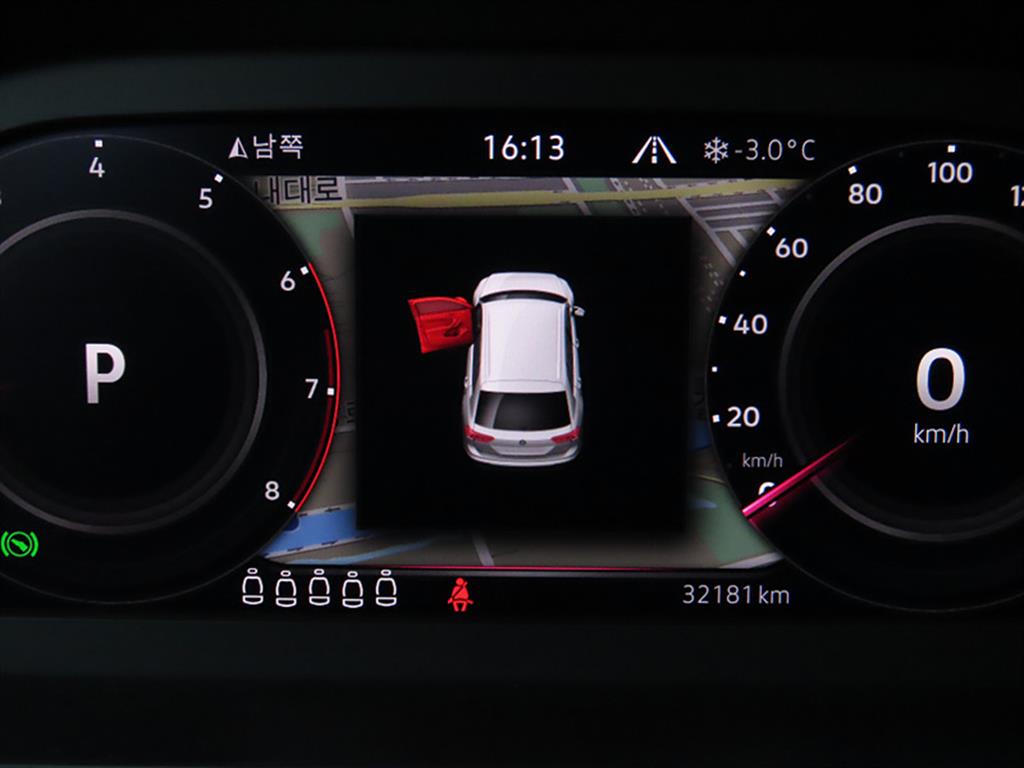 Volkswagen Tiguan - Vista 8