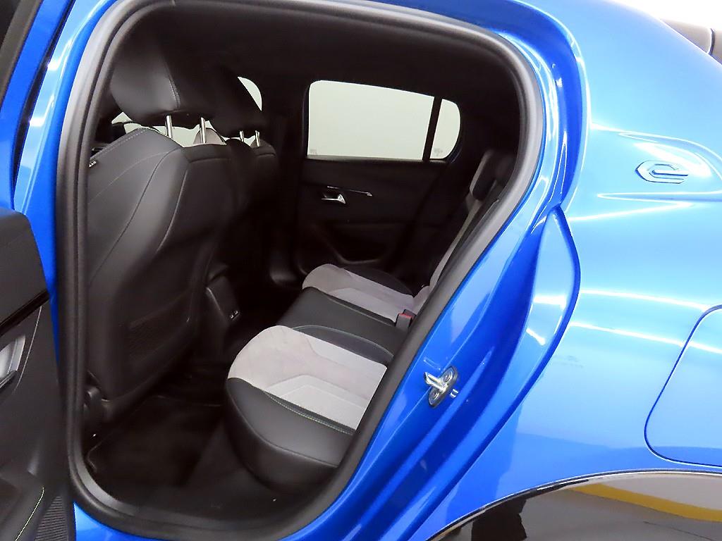 Peugeot 208 - Vista 6