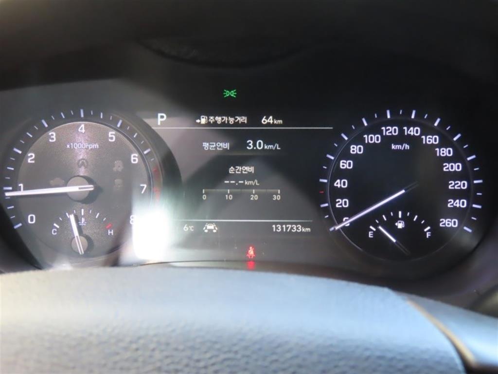 Genesis G80 - Vista 9