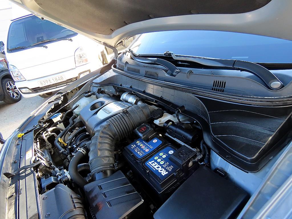 HYUNDAI Kona 2018 Gris - Importación desde Corea - HF Imports Iquique - Foto 18