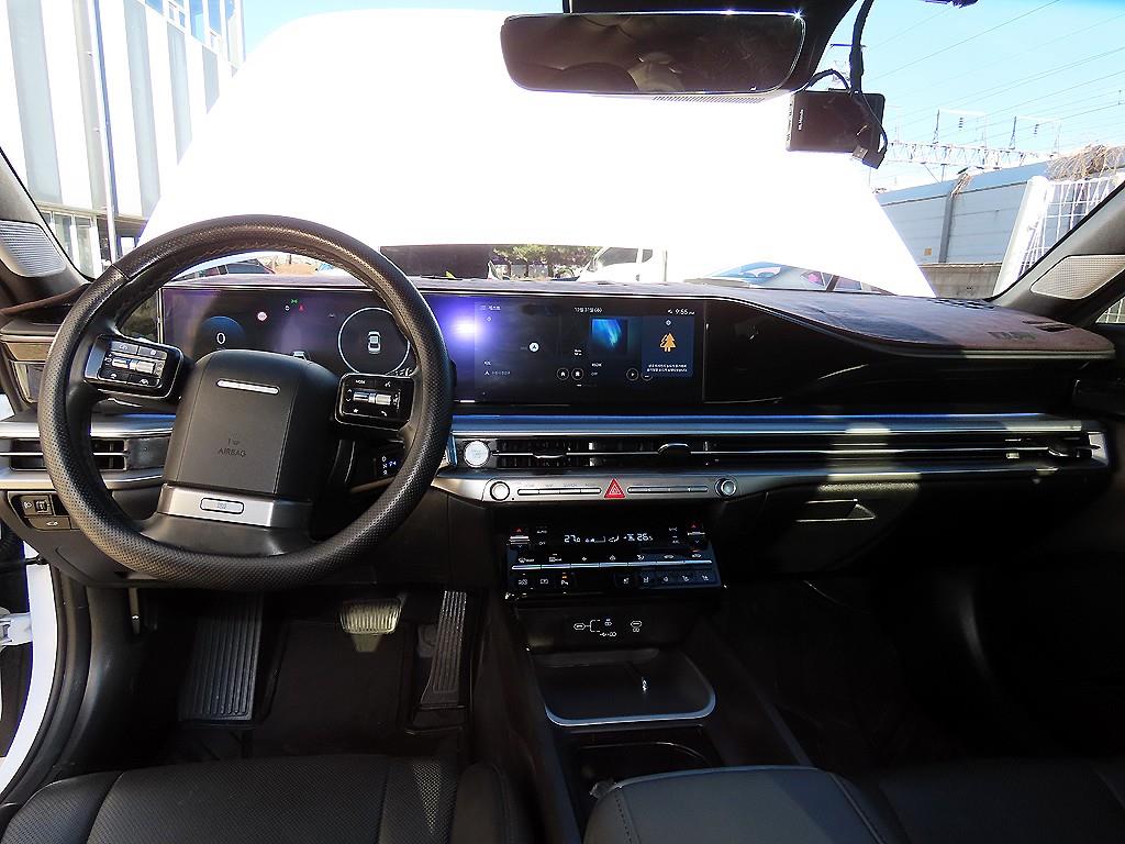 HYUNDAI Grandeur - Vista 7