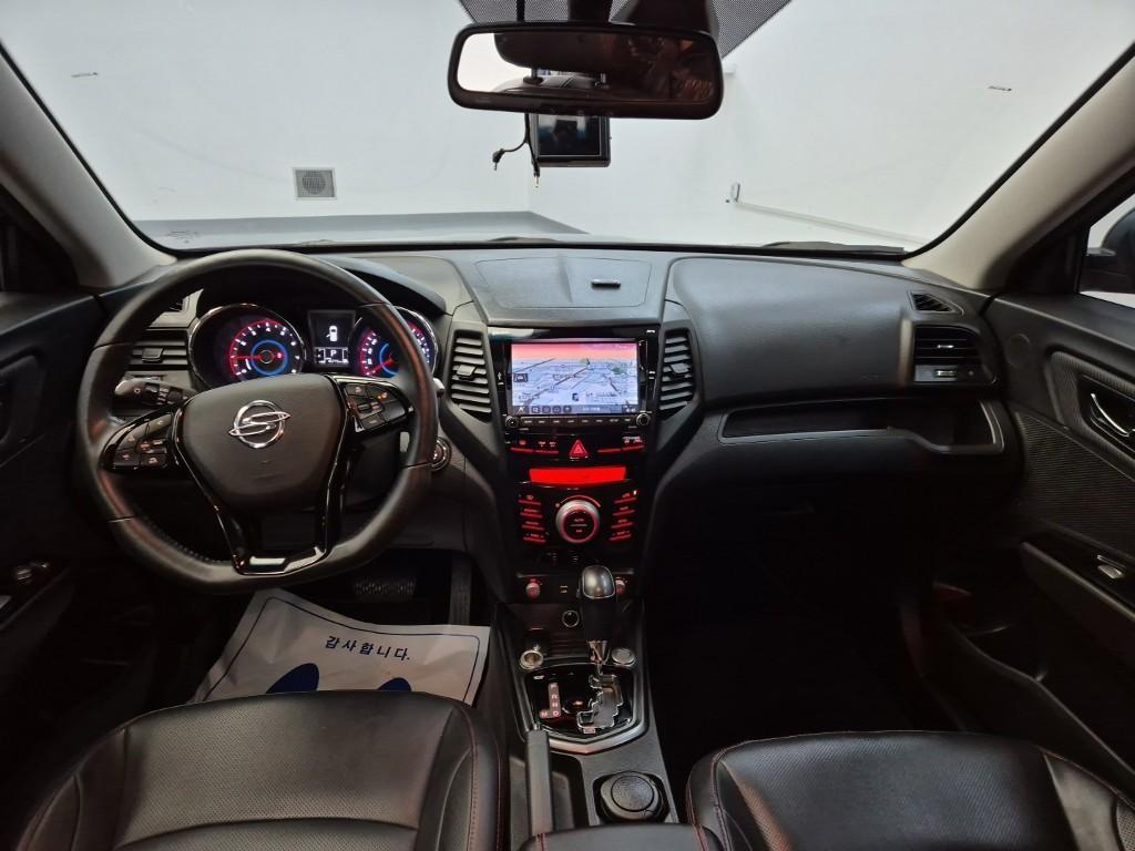 Ssangyong Tivoli - Vista 7