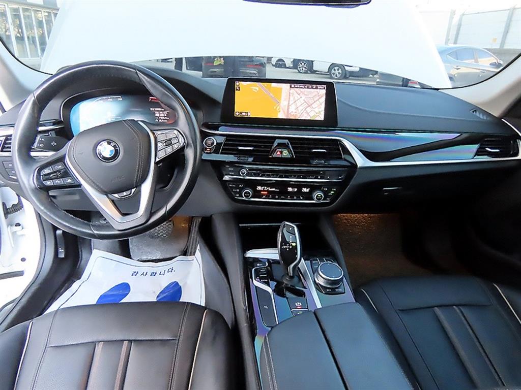 BMW 5 Series - Vista 7