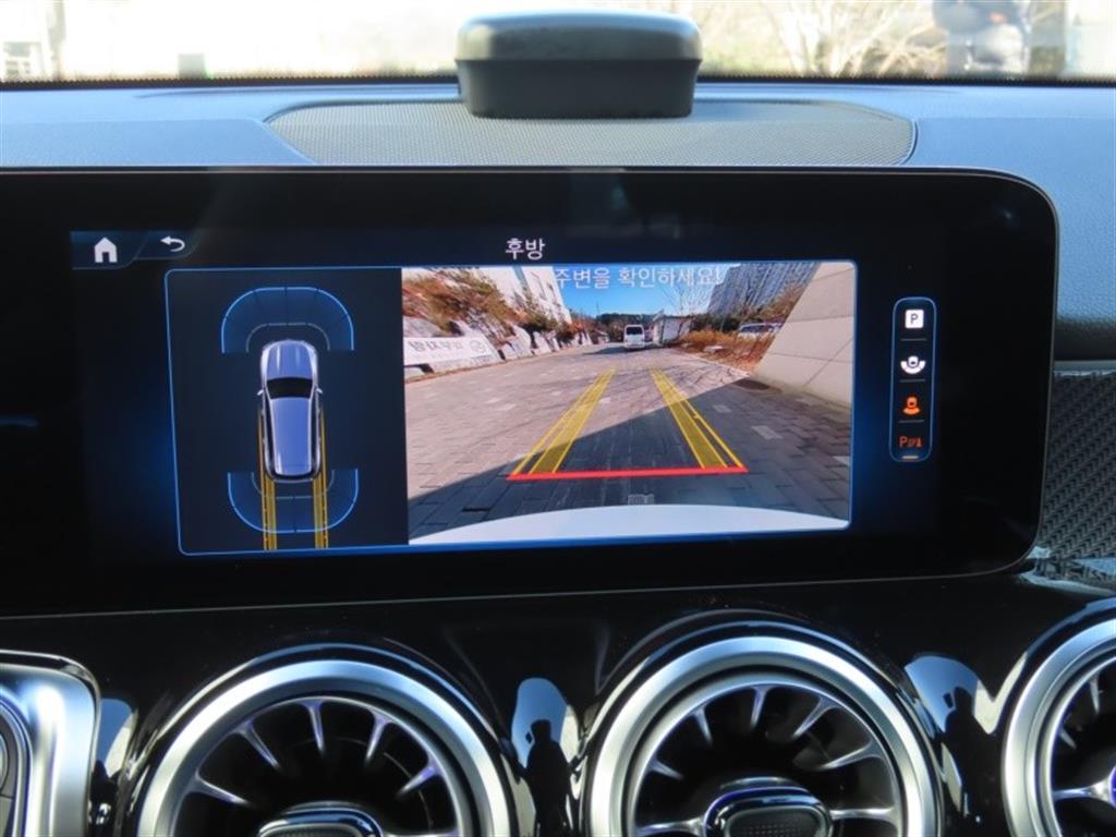 Mercedes Benz GLB Class 2025 - Importación desde Corea - HF Imports Iquique - Foto 10