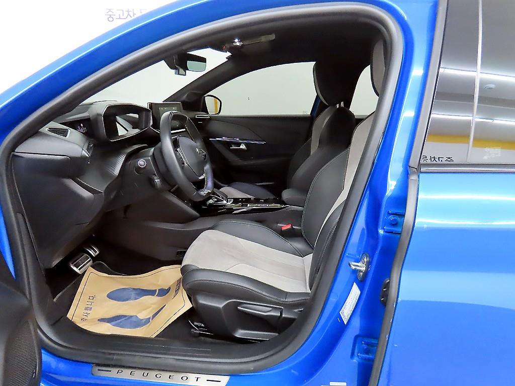 Peugeot 208 - Vista 5