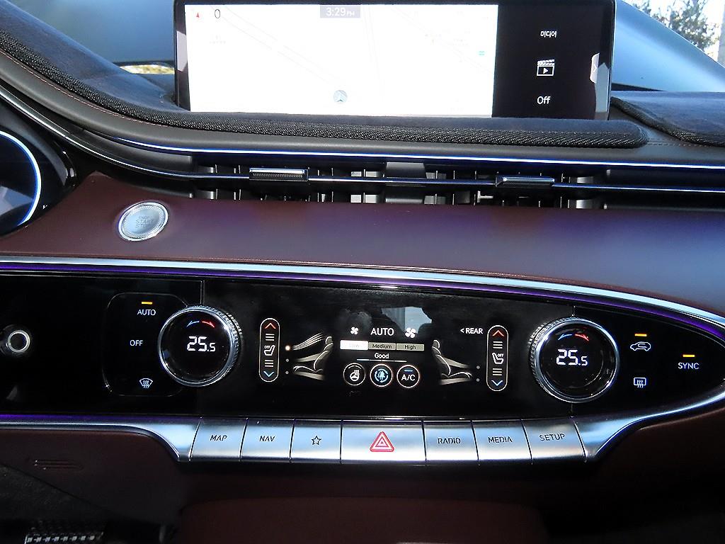 Genesis GV70 2021 Negro - Importación desde Corea - HF Imports Iquique - Foto 13