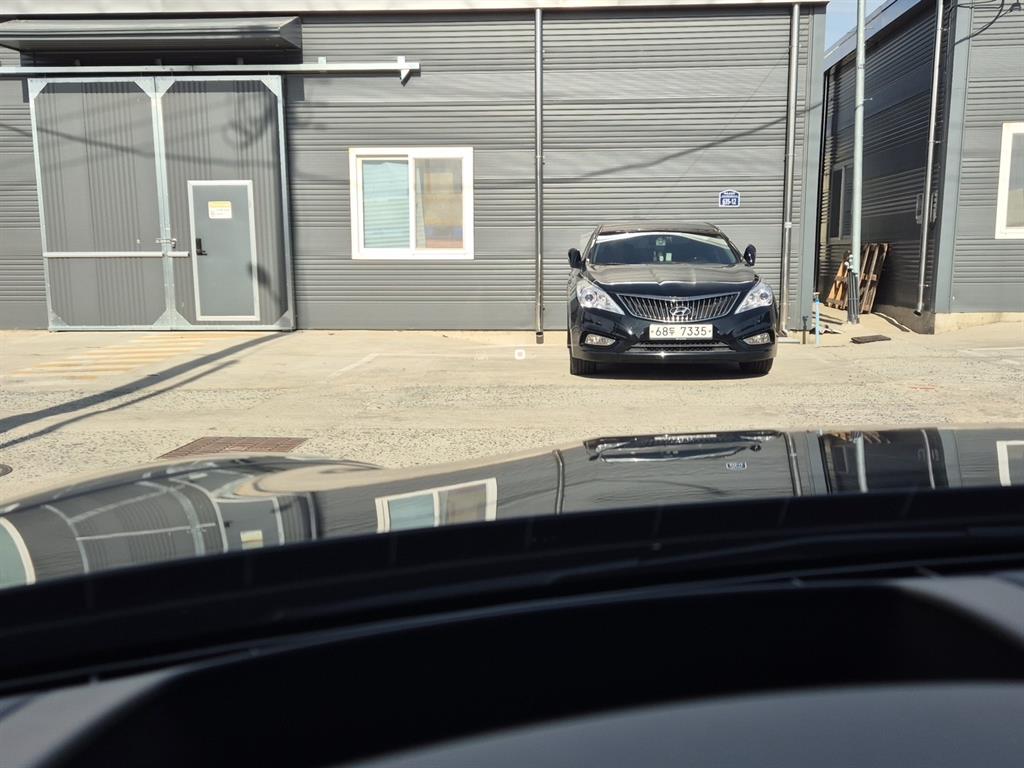 Porsche Panamera 2023 Negro - Importación desde Corea - HF Imports Iquique - Foto 13