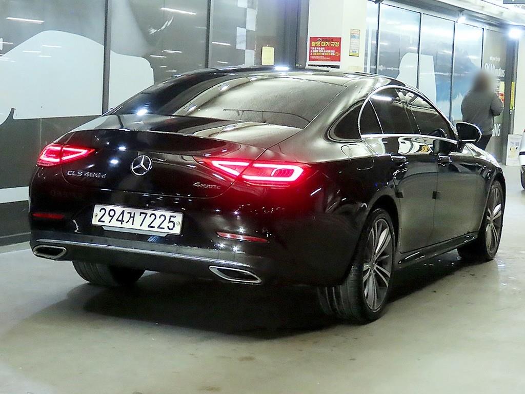 Mercedes Benz CLS Class - Vista 4
