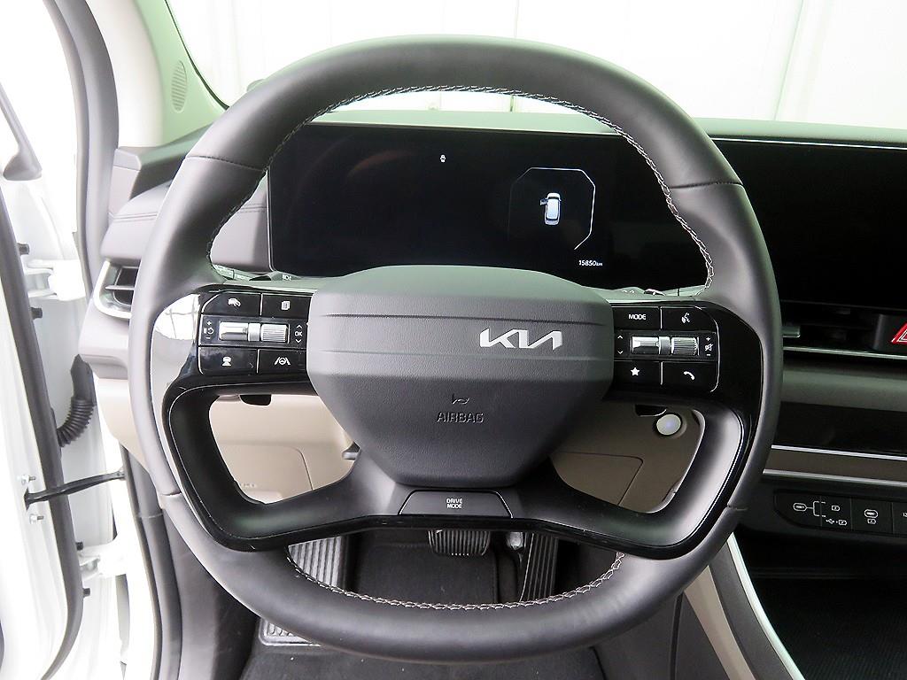 KIA Carnival - Vista 9