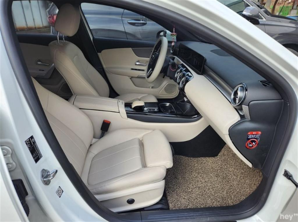 Mercedes Benz A Class - Vista 5