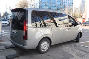 HYUNDAI Staria - Vista 10