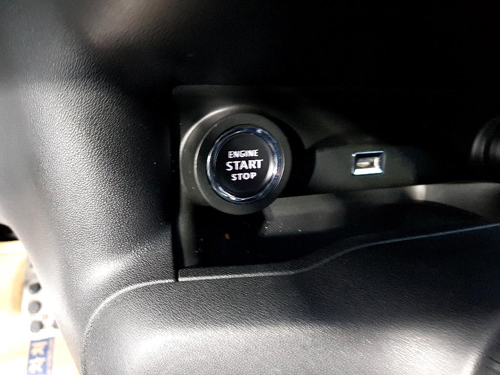 Citroen C4 2019 Blanco - Importación desde Corea - HF Imports Iquique - Foto 14