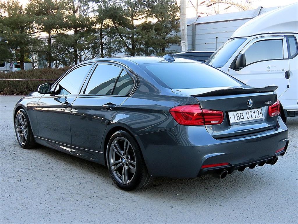 BMW 3 series - Vista 3