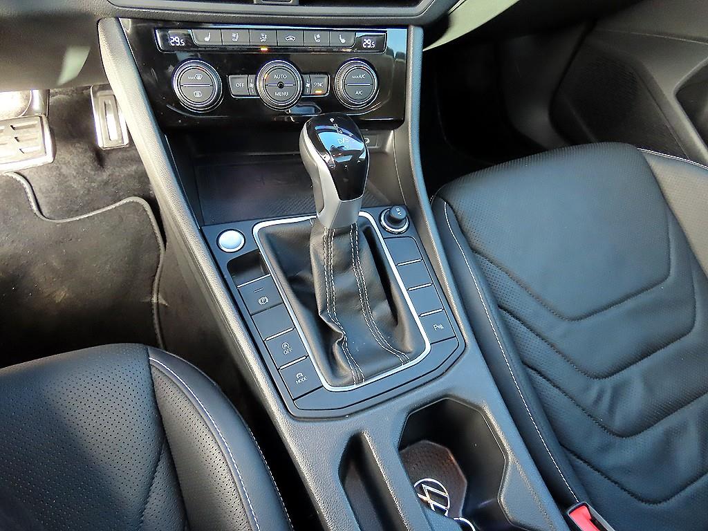 Volkswagen Jetta - Vista 10