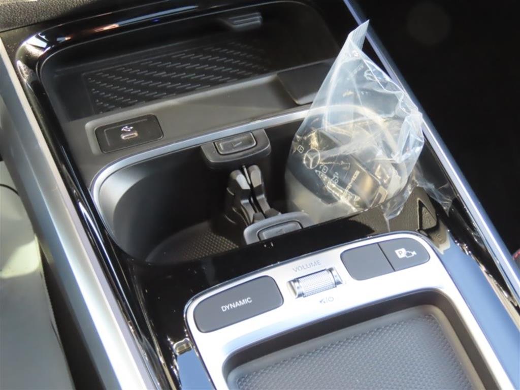 Mercedes Benz GLB Class 2025 - Importación desde Corea - HF Imports Iquique - Foto 7