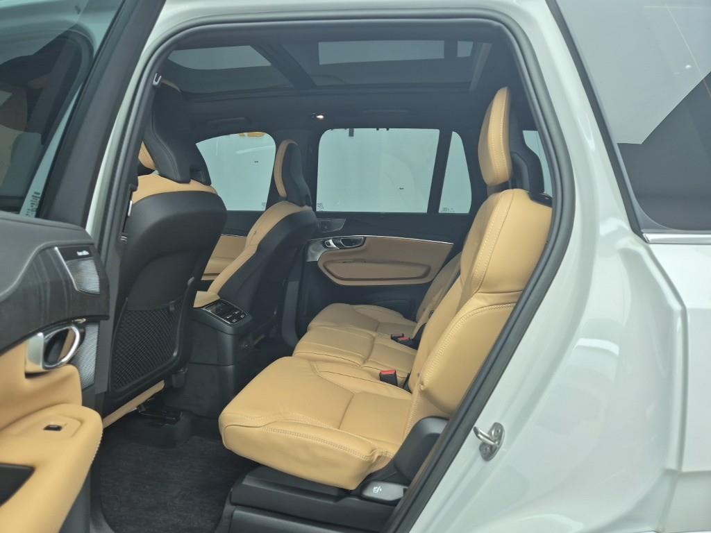 Volvo XC90 - Vista 12