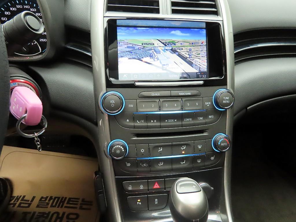 Chevrolet Malibu - Vista 9