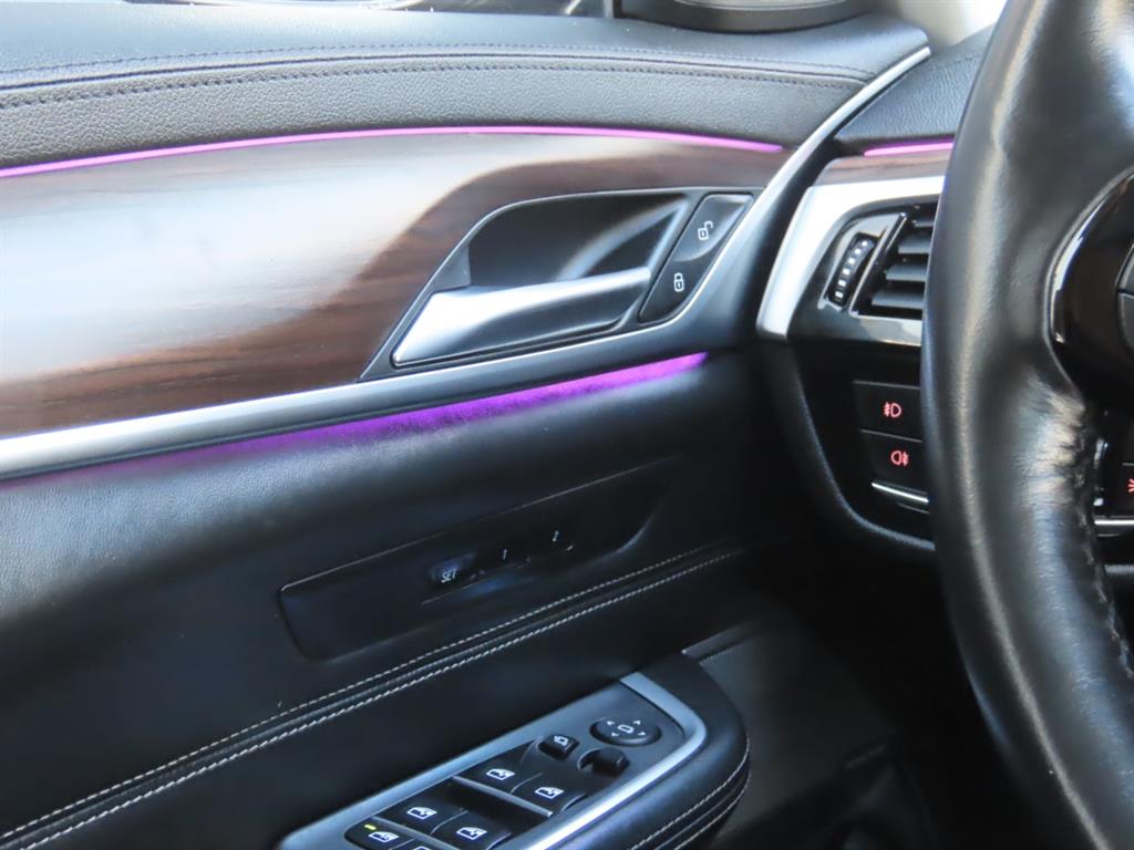 BMW Gran Turismo 2018 Plateado - Importación desde Corea - HF Imports Iquique - Foto 9