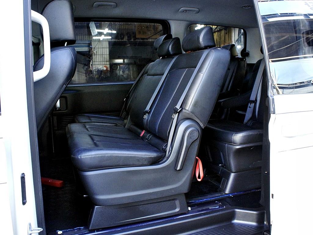 HYUNDAI Staria - Vista 11