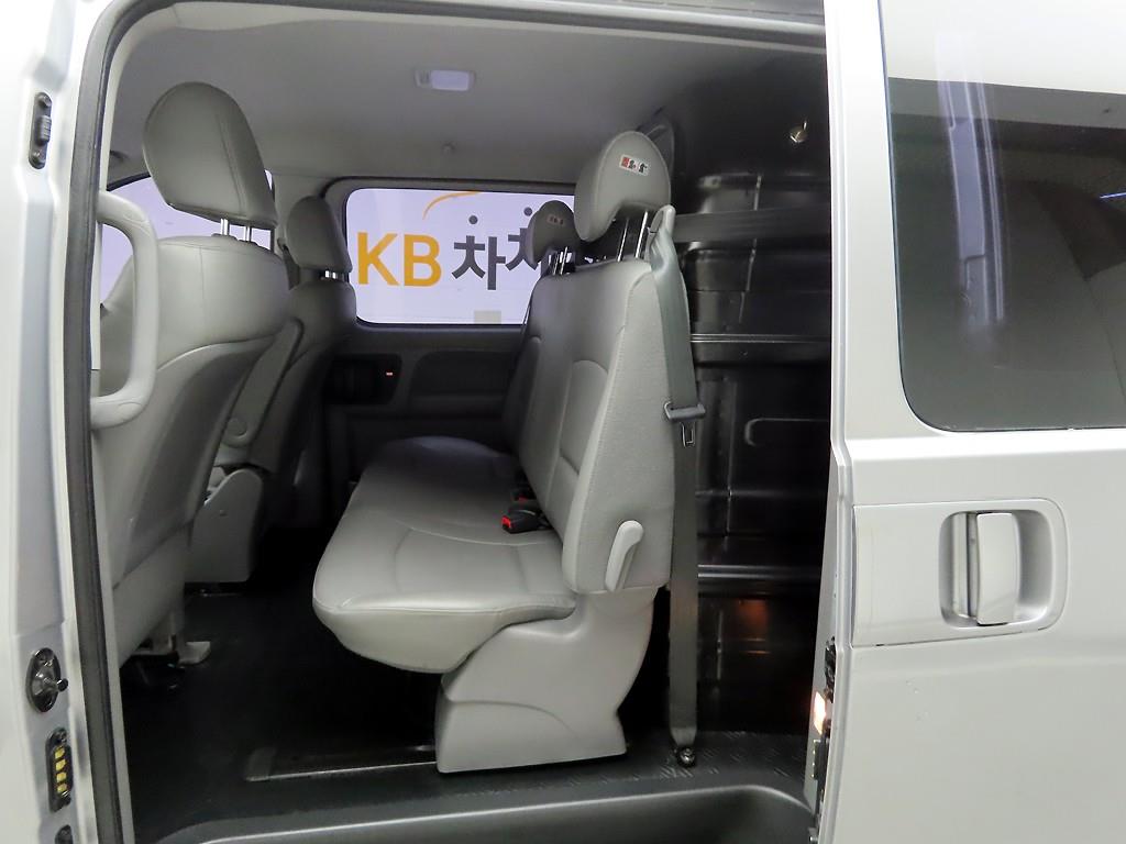 HYUNDAI Starex 2017 - Importación desde Corea - HF Imports Iquique - Foto 14