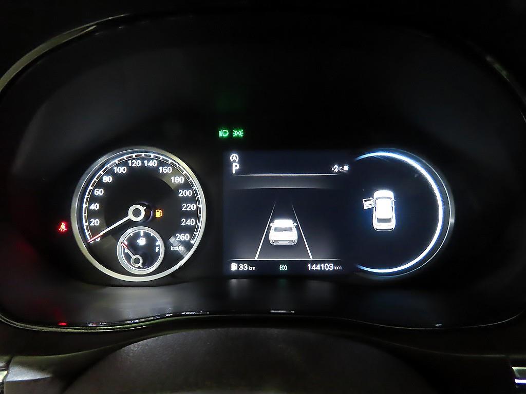 Genesis GV70 - Vista 9