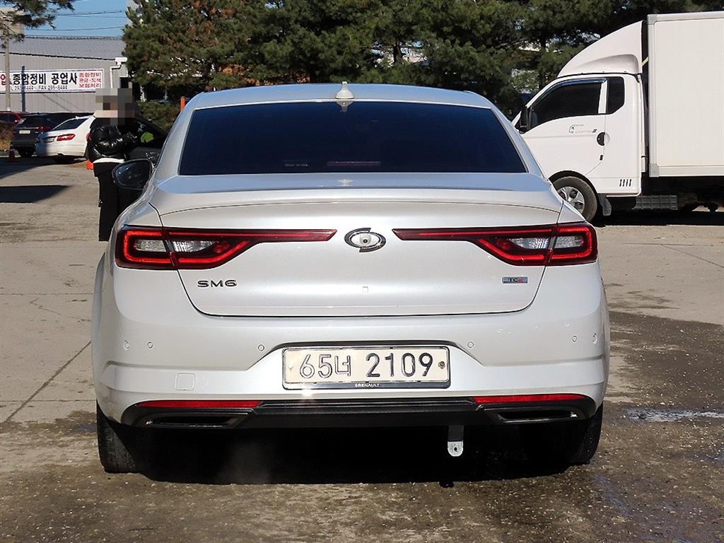 SAMSUNG SM6 - Vista 4