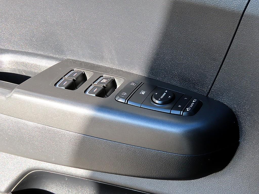 KIA Sportage - Vista 11