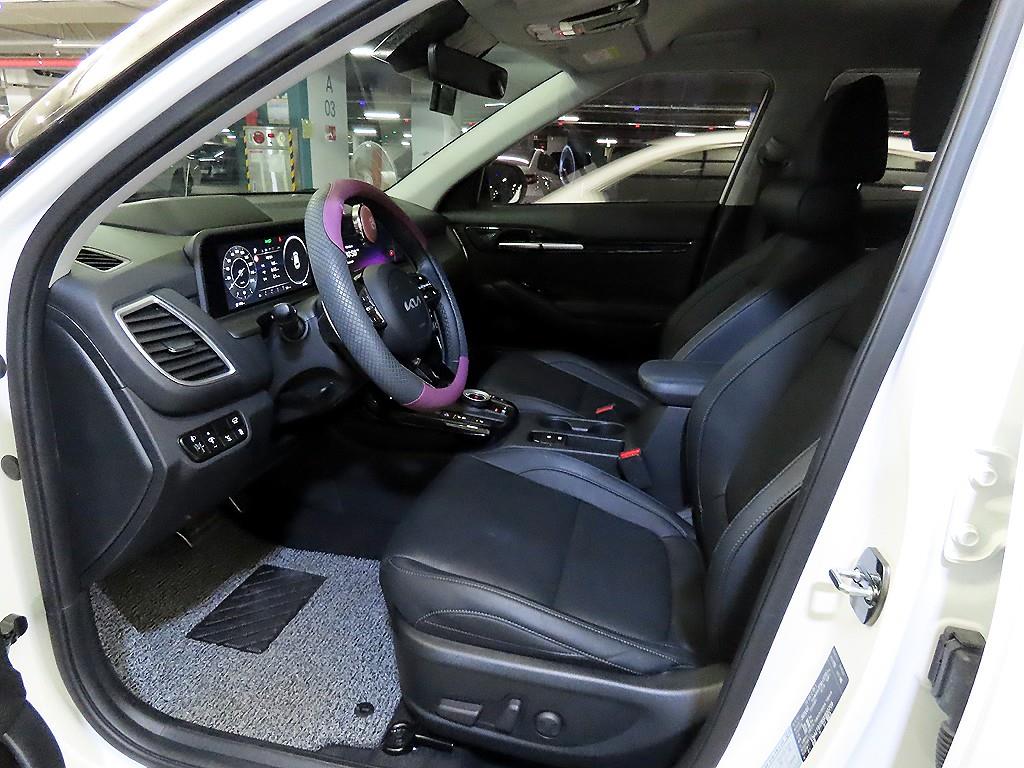 KIA Seltos - Vista 6