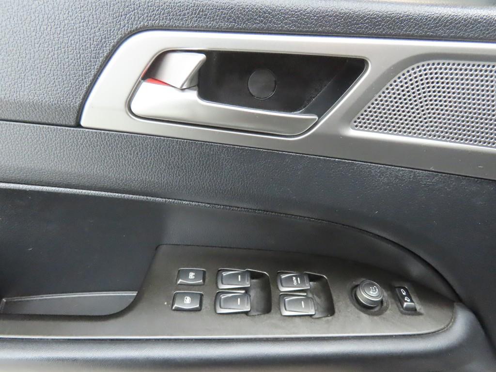 Ssangyong Rexton - Vista 9