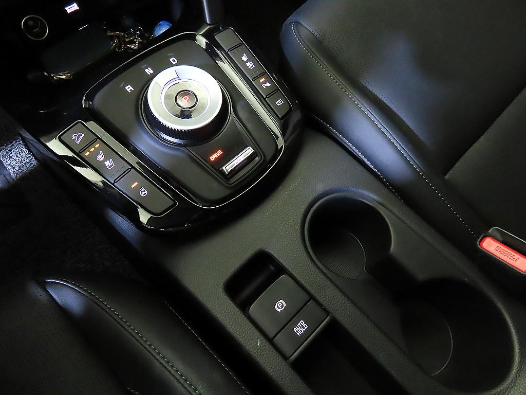 KIA Seltos - Vista 12