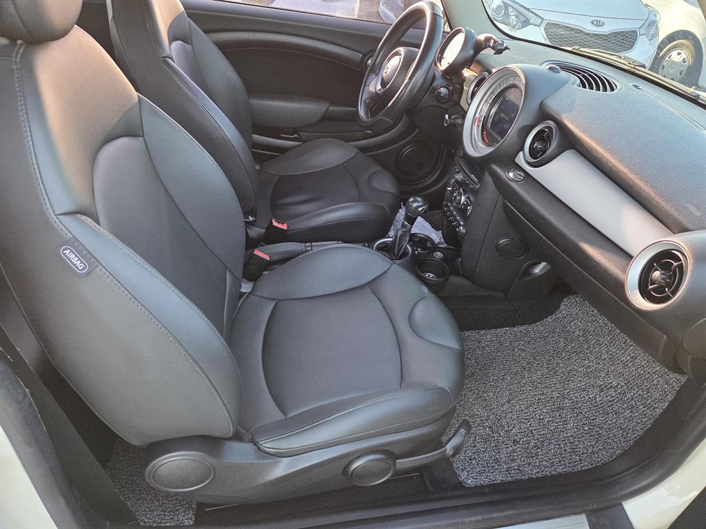 Mini Cooper - Vista 5