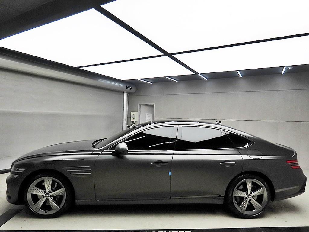 Genesis G80 - Vista 4