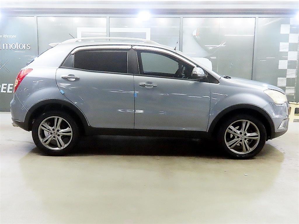 Ssangyong Korando - Vista 3