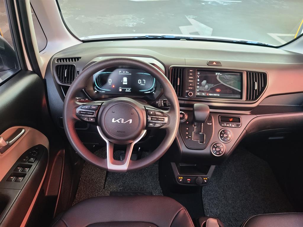 KIA Ray - Vista 8