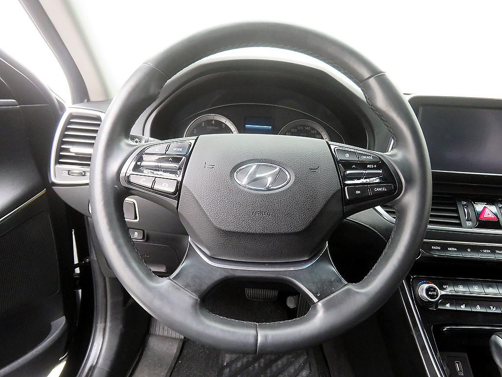 HYUNDAI Grandeur - Vista 9