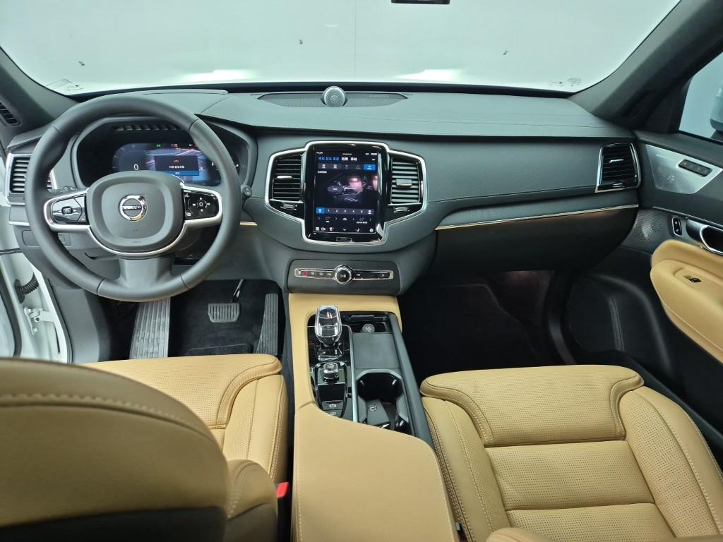 Volvo XC90 - Vista 5