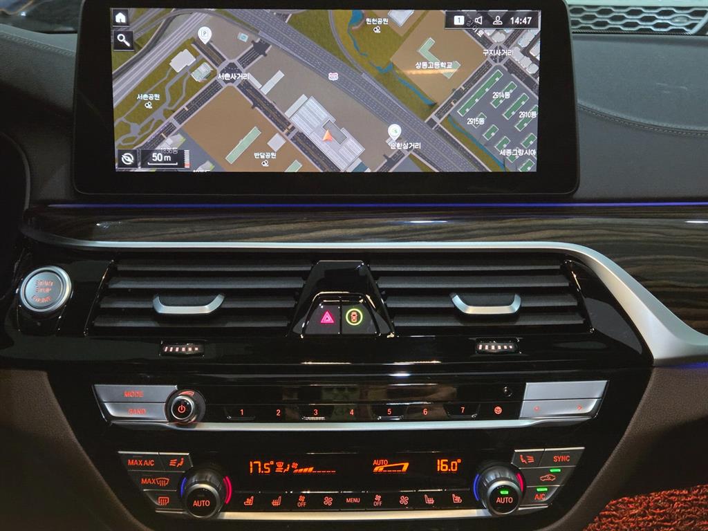 BMW 5 Series - Vista 11