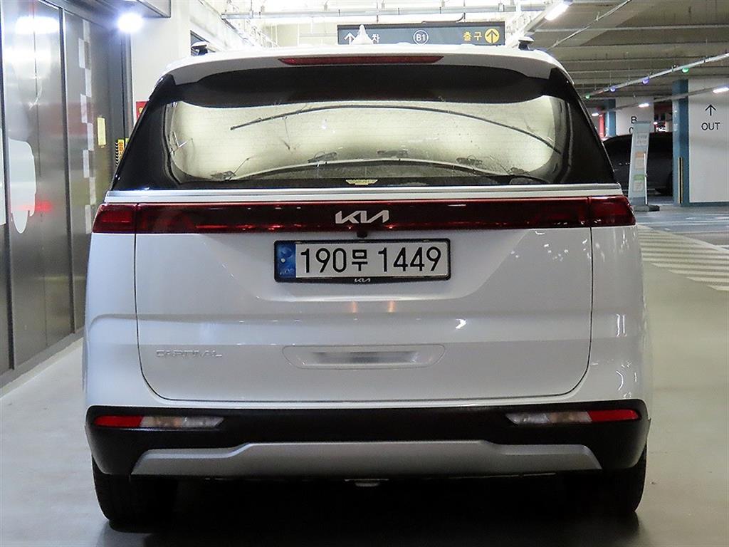 KIA Carnival - Vista 5