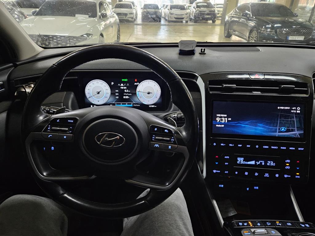 HYUNDAI Tucson - Vista 7