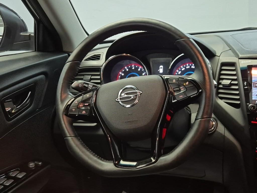 Ssangyong Tivoli - Vista 9