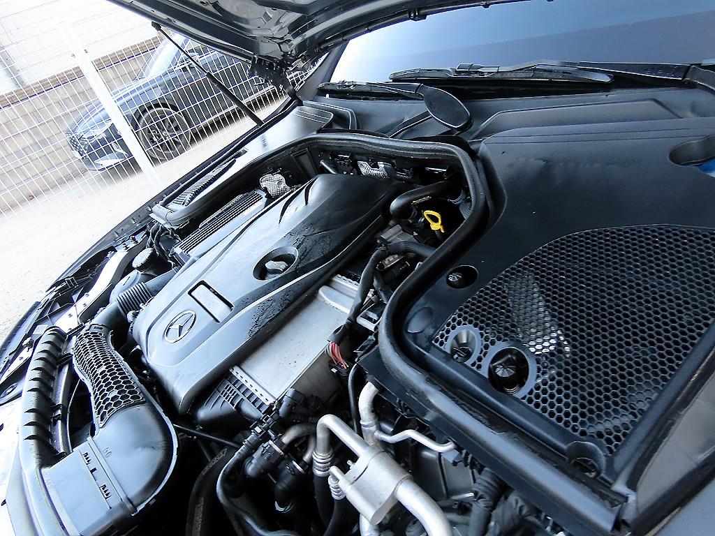 Mercedes Benz E class 2018 Gris - Importación desde Corea - HF Imports Iquique - Foto 19