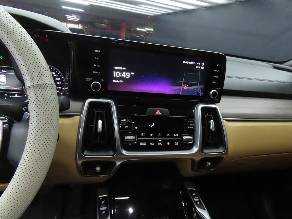 KIA Sorento - Vista 10