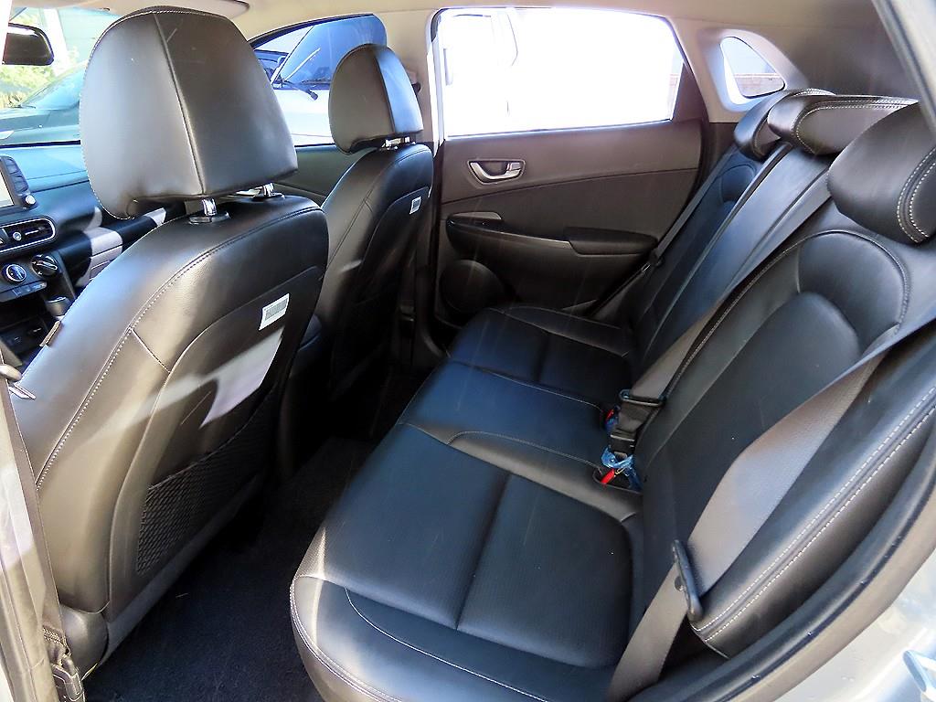 HYUNDAI Kona - Vista 6