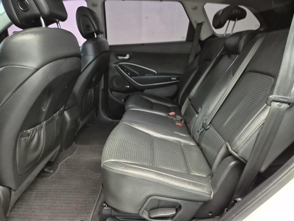 HYUNDAI Maxcruz - Vista 12